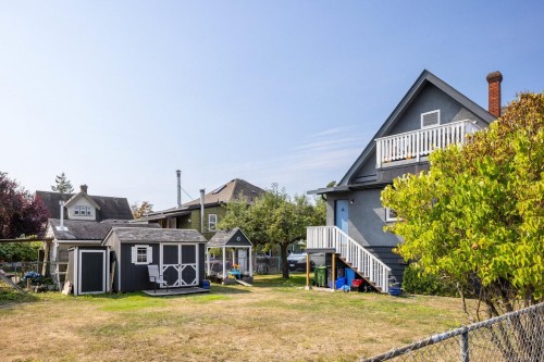 2393 Eastdowne Rd, Oak Bay, BC 