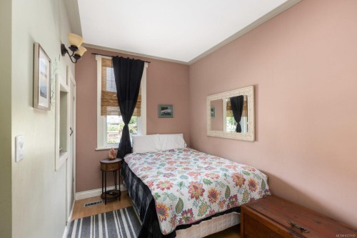 2393 Eastdowne Rd, Oak Bay, BC 