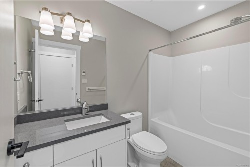 1348 Langara Dr, Nanaimo, BC 