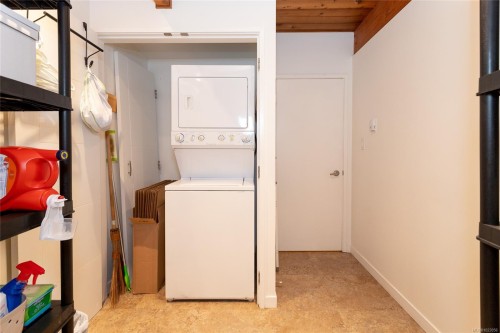 5150 Polson Terr, Saanich, BC 