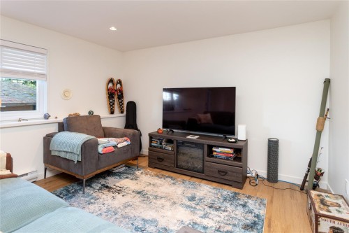 5150 Polson Terr, Saanich, BC 