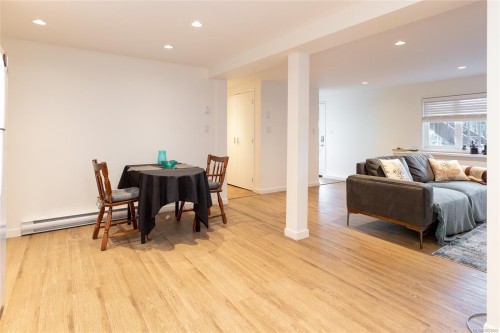 5150 Polson Terr, Saanich, BC 