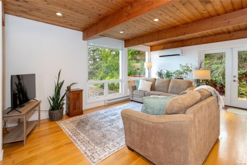 5150 Polson Terr, Saanich, BC 