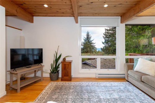 5150 Polson Terr, Saanich, BC 