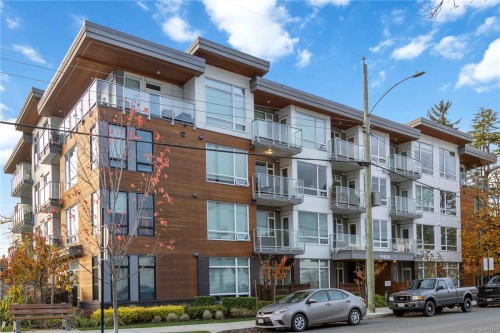 302-9864 Fourth St, Sidney, BC - Outdoor With Balcony With Facade