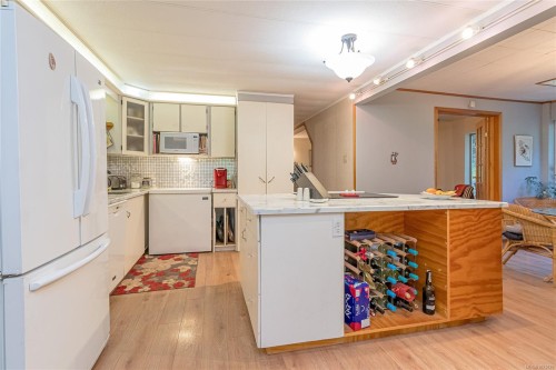 4868 Prospect Dr, Ladysmith, BC 