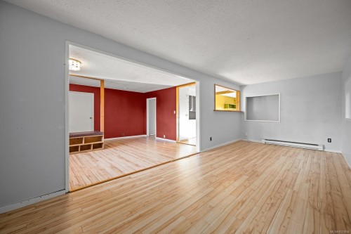 1120 5Th St, Courtenay, BC 