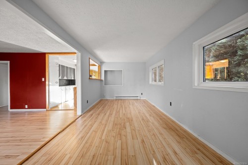 1120 5Th St, Courtenay, BC 