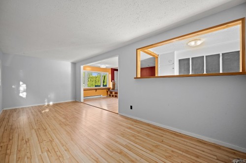 1120 5Th St, Courtenay, BC 