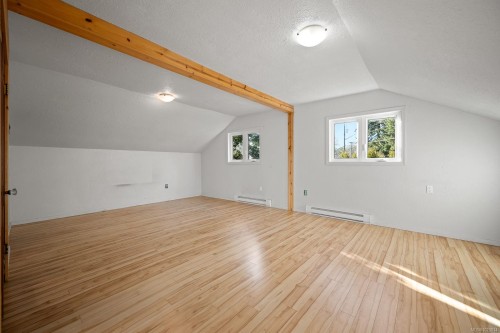 1120 5Th St, Courtenay, BC 