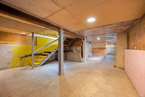 1120 5Th St, Courtenay, BC 