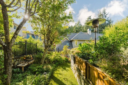 2154 Stone Gate, Langford, BC 