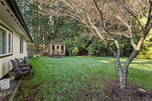 2763 Parker Rd, Nanoose Bay, BC 