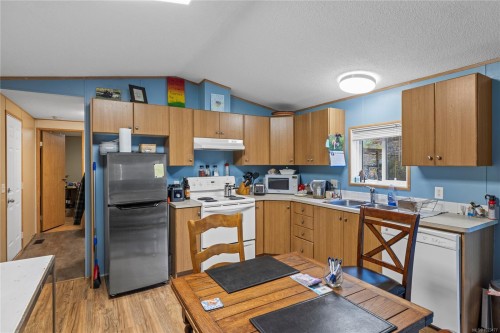 2763 Parker Rd, Nanoose Bay, BC 