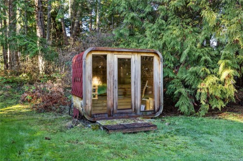 2763 Parker Rd, Nanoose Bay, BC 