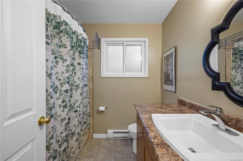 2763 Parker Rd, Nanoose Bay, BC 