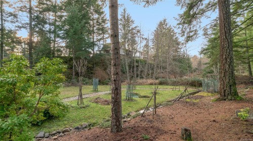 3200 Poppleton Rd, Nanaimo, BC 