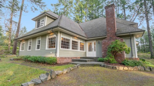 3200 Poppleton Rd, Nanaimo, BC 