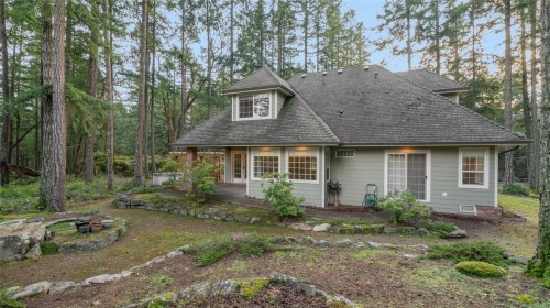 3200 Poppleton Rd, Nanaimo, BC 