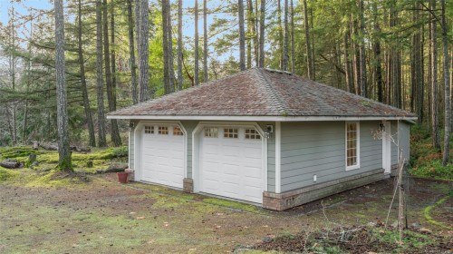 3200 Poppleton Rd, Nanaimo, BC 