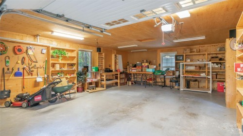 3200 Poppleton Rd, Nanaimo, BC 