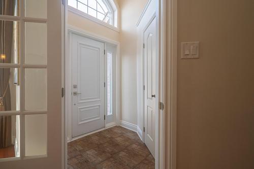 Hall d'entrée/Vestibule - 2491 Rue Dalbis, Laval (Chomedey), QC - Indoor Photo Showing Other Room