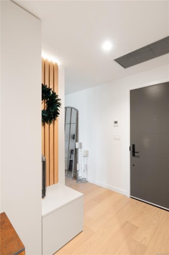 602-2000 Hannington Rd, Langford, BC - Indoor Photo Showing Other Room