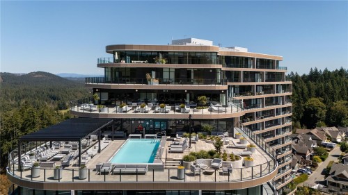 602-2000 Hannington Rd, Langford, BC - Outdoor