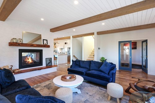 3839/3841 Ross Ave, Royston, BC 