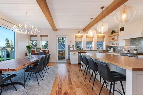 3839/3841 Ross Ave, Royston, BC 