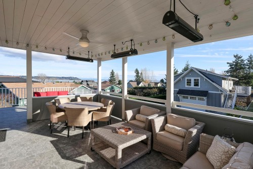 3839/3841 Ross Ave, Royston, BC 