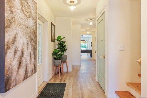 3839/3841 Ross Ave, Royston, BC 