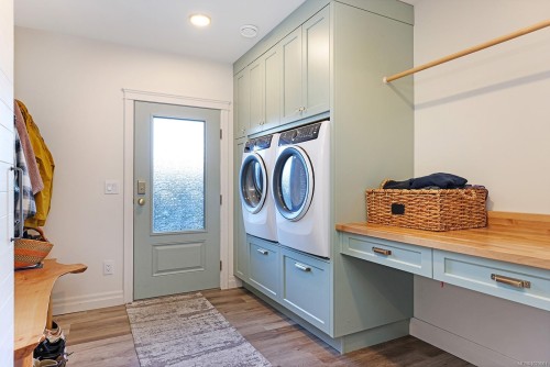 3839/3841 Ross Ave, Royston, BC 