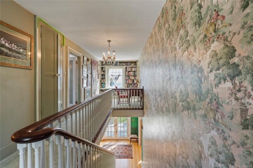 3045 Mcanally Rd, Saanich, BC 