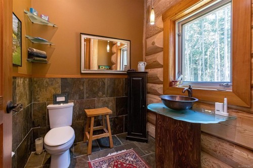 141 Mapleleaf Lane, Sidney Island, BC 