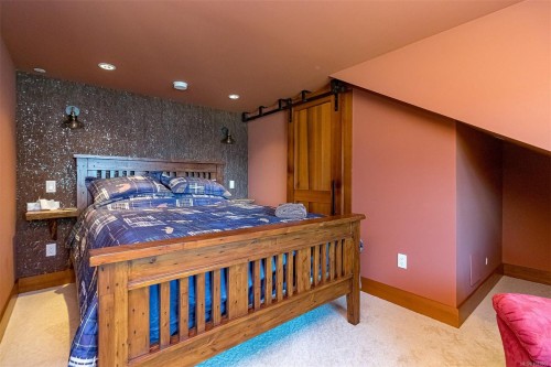 141 Mapleleaf Lane, Sidney Island, BC 