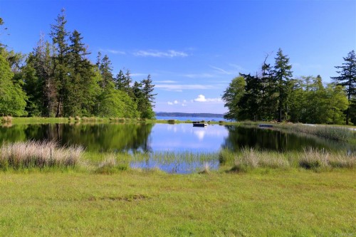 141 Mapleleaf Lane, Sidney Island, BC 