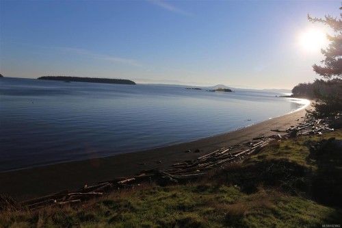 141 Mapleleaf Lane, Sidney Island, BC 