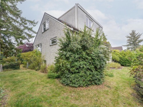 655 Linkleas Ave, Oak Bay, BC 