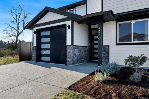 4356 Bains Mill Rd, Duncan, BC - Outdoor