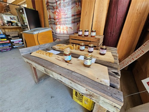 2156 Coleman Rd, Courtenay, BC 