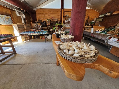 2156 Coleman Rd, Courtenay, BC 