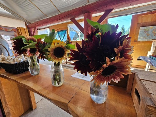 2156 Coleman Rd, Courtenay, BC 