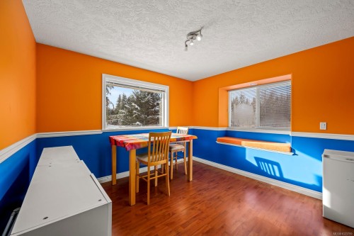 2156 Coleman Rd, Courtenay, BC 