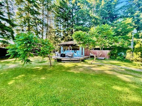 4179 Ashe Crescent, Scotch Creek, BC - Outdoor With Deck Patio Veranda