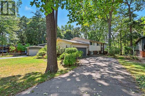 768 KING ROAD  Burlington, ON L7T 3K6