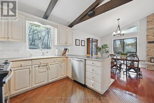768 King Road, Burlington, ON - Indoor Photo Showing Kitchen