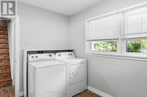 17 Richard Avenue, Kawartha Lakes (Lindsay), ON - Indoor Photo Showing Laundry Room