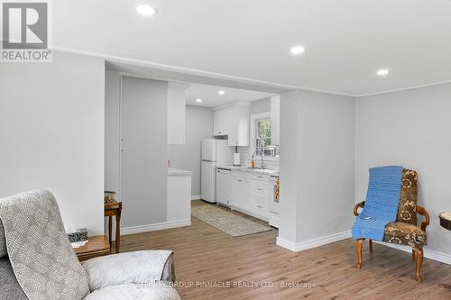 17 Richard Avenue, Kawartha Lakes (Lindsay), ON - Indoor