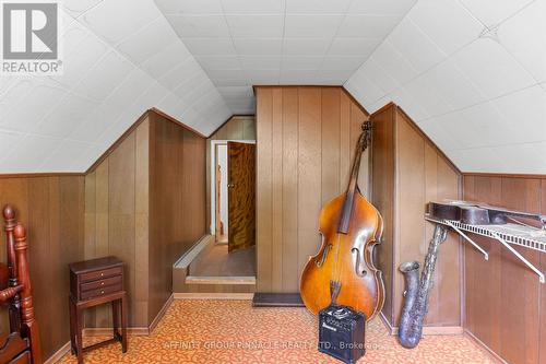 17 Richard Avenue, Kawartha Lakes (Lindsay), ON - Indoor Photo Showing Other Room